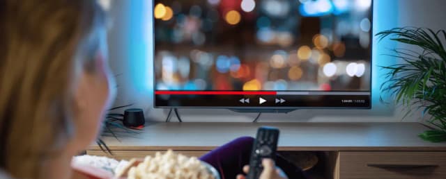 Jak połączyć telefon z telewizorem bezprzewodowo i uniknąć problemów Jak połączyć telefon z telewizorem bezprzewodowo i uniknąć problemów