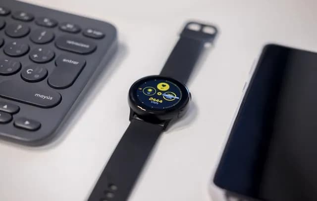 Jak zwiększyć zasięg Bluetooth w smartwatch – uniknij problemów z łącznością Jak zwiększyć zasięg Bluetooth w smartwatch – uniknij problemów z łącznością