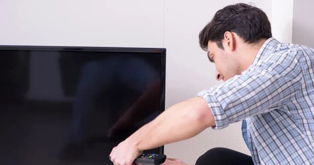 Dlaczego telewizor nie widzi Wi-Fi? Oto najczęstsze przyczyny i rozwiązania Dlaczego telewizor nie widzi Wi-Fi? Oto najczęstsze przyczyny i rozwiązania